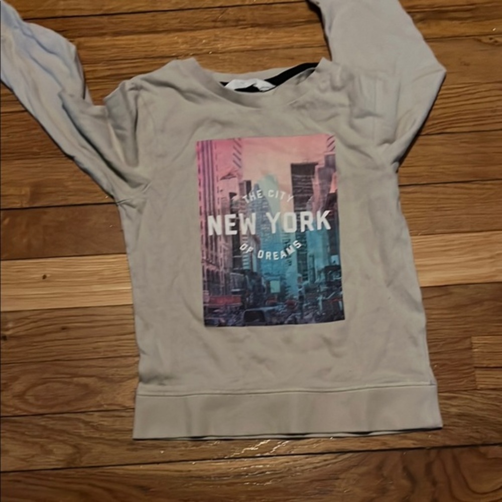 H&M 4-6Y tan New York Graphic Sweatshirt